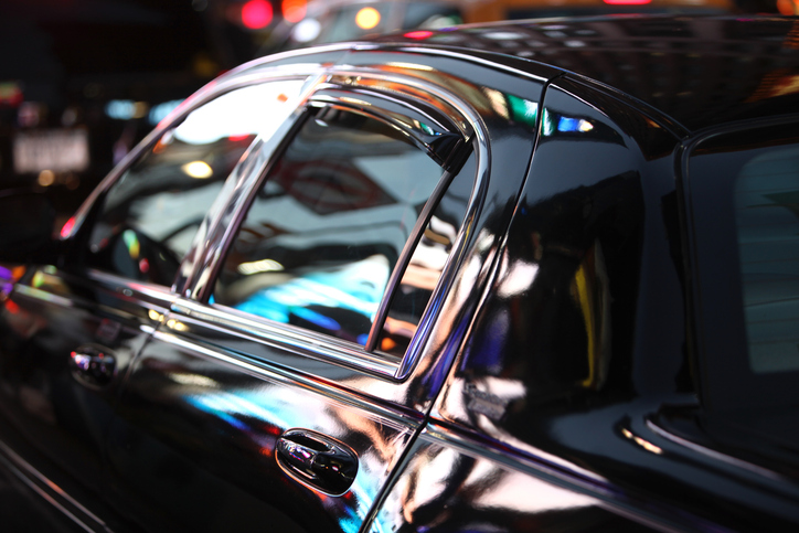 Airport limo in Toronto