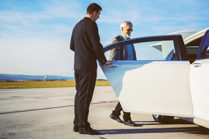 Reliable airport transportation in Toronto for business